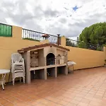 El Castillo Chalet La Adrada